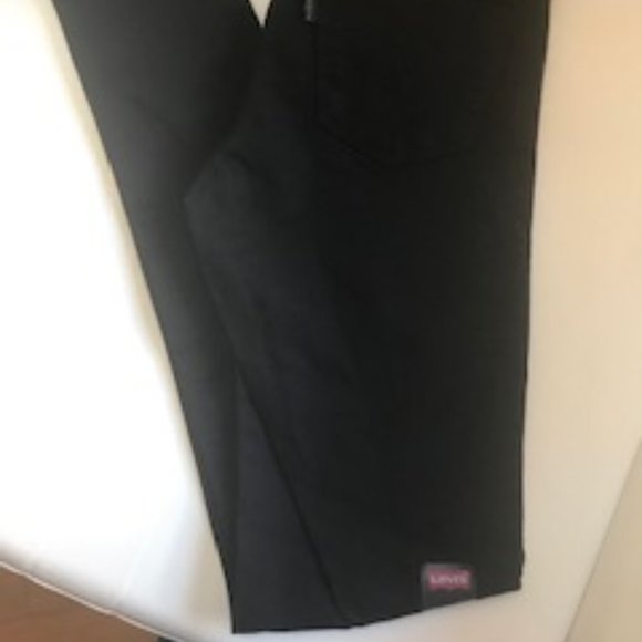 NWT Levi's 711 Skinny Fliforme Jeans - Picture 4 of 6